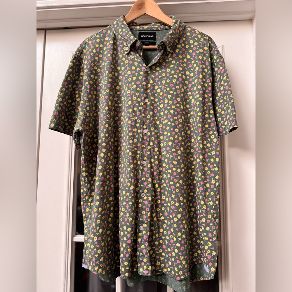 Bundle Bonobos Men’s XL Floral Button-Down Shirts
